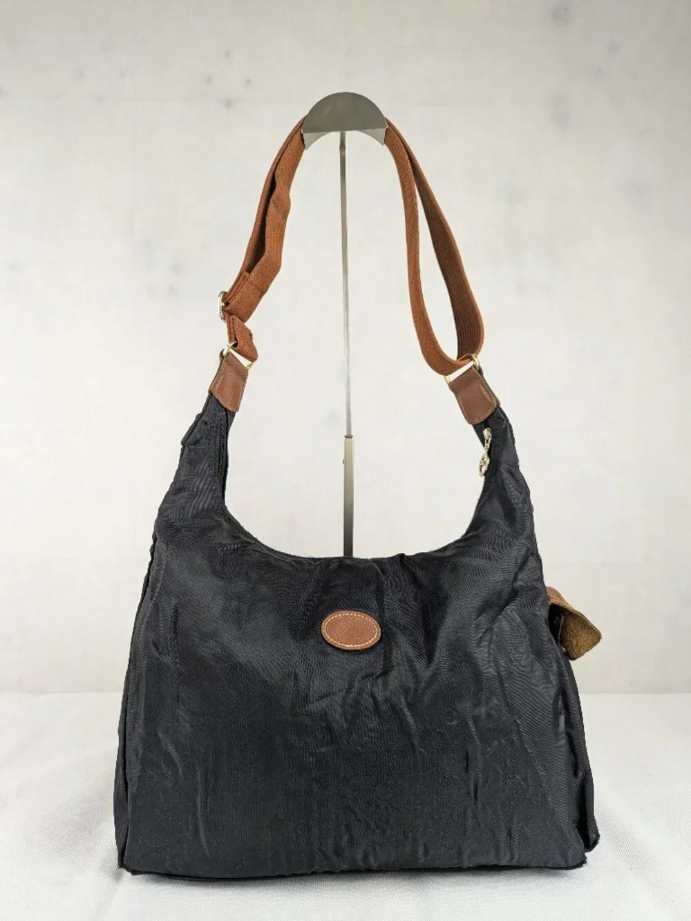 Longchamp le Pliage Shoulder Hobo Crossbody Bag Black - Authentic - Ships Fast.
